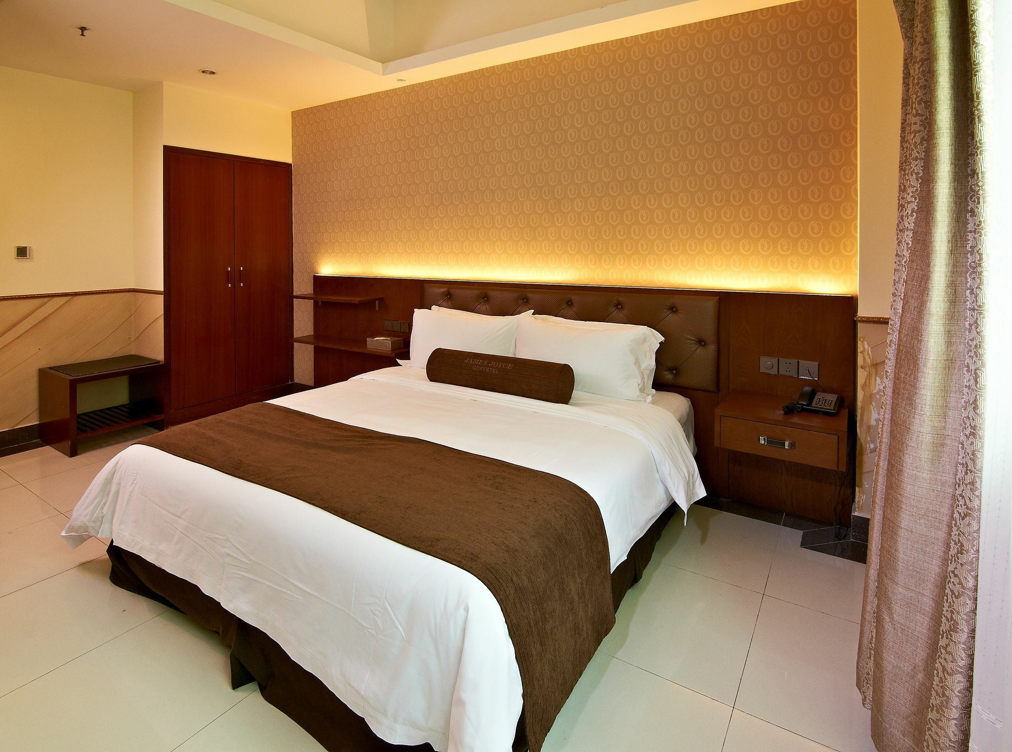 James Joyce Coffetel Hotel Guangzhou Shi Jing City Square Branch Ngoại thất bức ảnh
